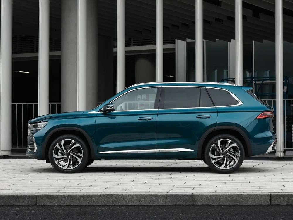 Geely Monjaro I
