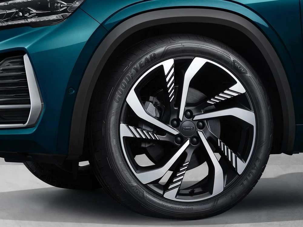 Geely Monjaro I