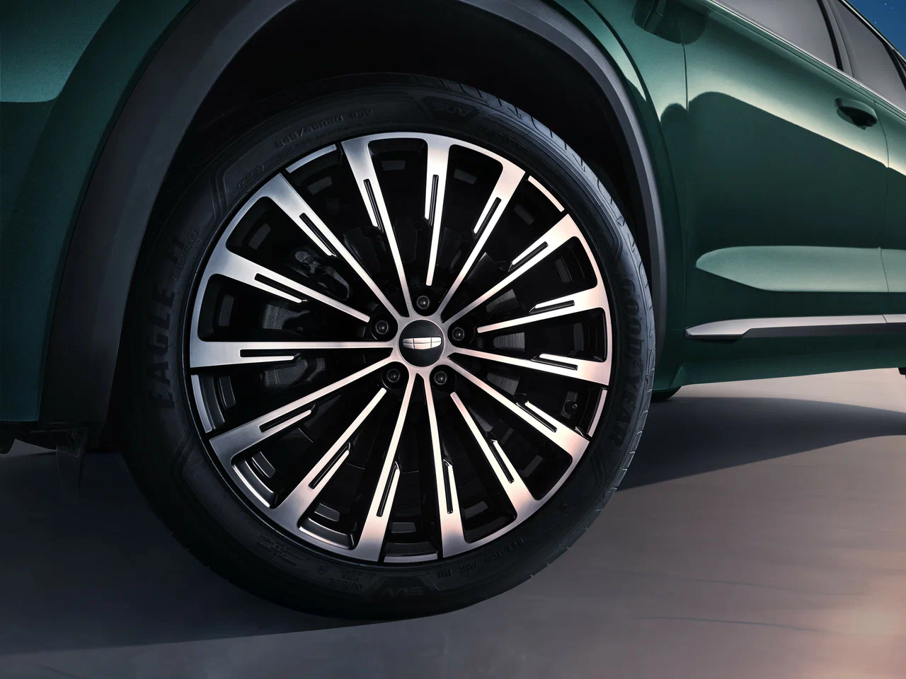 Geely Monjaro Новый
