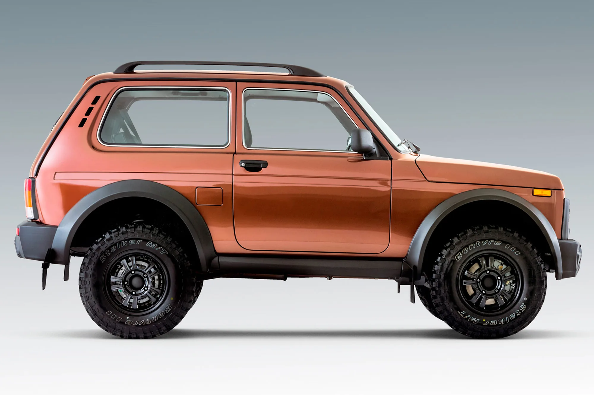 Lada Niva Bronto