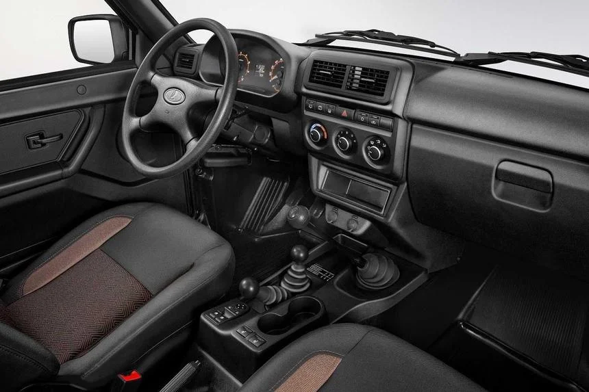 Lada Niva Legend