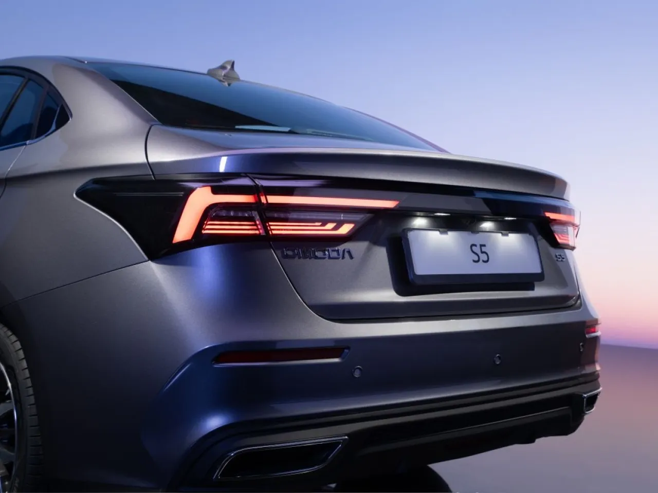 Omoda S5